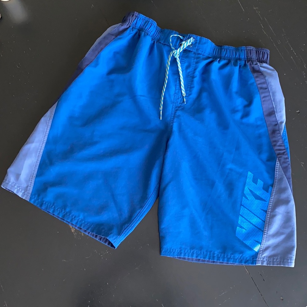 NIKE New Board/Swim Shorts 🏖 SALE